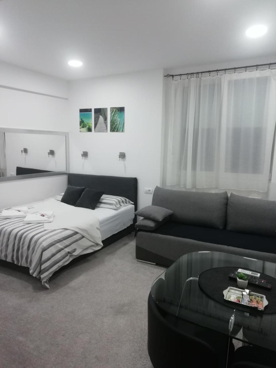 Apartment Centar 우지체 외부 사진